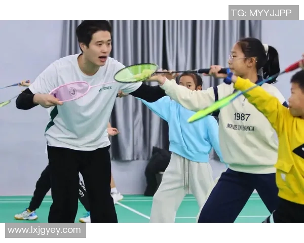 南京羽毛球队的节奏与激情探讨聚焦羽毛球运动的未来发展与挑战 南京羽毛球队的节奏与激情探讨聚焦羽毛球运动的未来发展与挑战